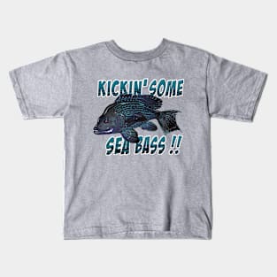 KICKIN SEA BASS Kids T-Shirt